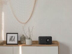 El proyector Photon Life PK31 de Optoma (en la imagen) ya está disponible. (Fuente de la imagen: Optoma)