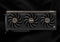 La ProArt GeForce RTX 5080 puede conectarse a monitores a través de USB-C (Fuente de la imagen: Asus)