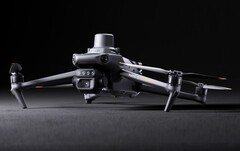 El Mavic 3M contiene cinco cámaras y varios sensores avanzados. (Fuente de la imagen: DJI)