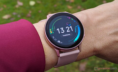 El Galaxy Watch Active 2 funciona con el Exynos 9110, un SoC de 10 nm. (Fuente de la imagen: NotebookCheck) 