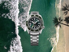 Reloj de buceo Seiko Prospex HBC001 con esfera y bisel verdes sobre un fondo aéreo de playa y océano.
