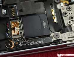 Sin ranura M.2 - SSD Micron integrada