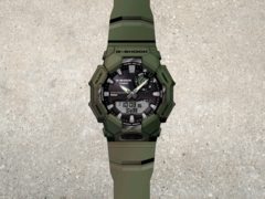 Se han filtrado los relojes Casio G-Shock GA-B010-1A y GA-B010-3A (en la imagen). (Fuente de la imagen: Bestwatch.ru, editado)
