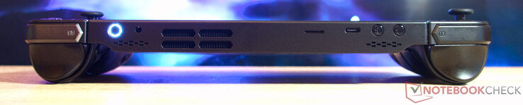 Parte superior: toma de auriculares de 3,5 mm; USB Tipo-C 4.0 (DisplayPort y Power Delivery); lector de tarjetas microSD