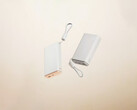 Los dos nuevos cargadores portátiles tienen capacidades nominales de 15 000 mAh y 20 000 mAh. En la imagen: los dos nuevos modelos.