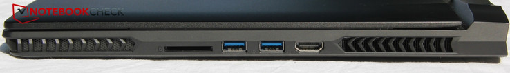 derecha: lector SD, 2x USB-A 3.0, HDMI
