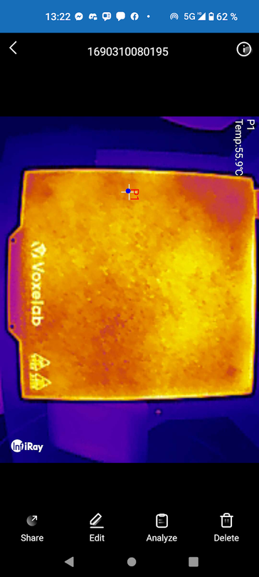 Imagen grabada (impresora 3D) con punto de medición