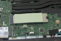 El Intel SSD 660p viene con una almohadilla térmica