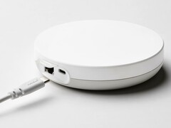 El IKEA Dirigera Hub (en la imagen) puede actuar ahora como mando Matter. (Fuente de la imagen: IKEA)