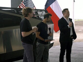 Elon Musk anuncia la refinería de litio de Texas (imagen: Tesla)