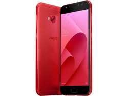 El ASUS ZenFone 4 Selfie Pro en análisis. Dispositivo de prueba suministrado por ASUS Alemania.