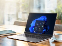 El modelo ExpertBook P3 PM3606 de 16 pulgadas (en la imagen) comienza en 1.179 dólares. (Fuente de la imagen: Asus)