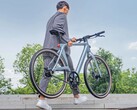 La Fiido Air es una bicicleta eléctrica de carbono que pesa 13 kg (~28,7 lbs). (Fuente de la imagen: Fiido)