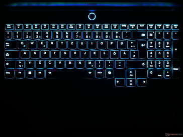 Iluminación del teclado (completamente azul aquí)