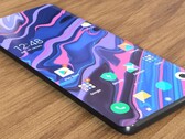 El render del concepto de Xiaomi Mi 11 hecho por fans muestra una pantalla sin muescas. (Fuente de la imagen: TechDroider)
