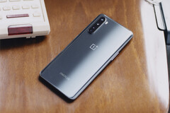 Este nuevo teléfono de rango medio probablemente encaje detrás del OnePlus Nord. 