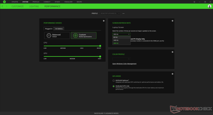 Ventana de Razer Synapse Performance. Salvo indicación contraria, todos los indicadores de rendimiento que figuran a continuación se ejecutaron con la configuración de perfil de energía más alta posible. Lamentablemente, el programa a veces no se inicia si no hay conexión a Internet.