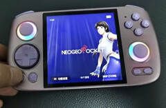 Anbernic ya ha lanzado antes una consola portátil de juegos con pantalla de relación de aspecto 1:1. (Fuente de la imagen: Anbernic vía Retro Handhelds)