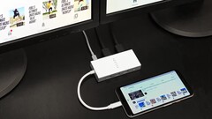 La práctica estación de acoplamiento Accell Air USB-C y HDMI funciona tanto en ordenadores portátiles como en determinados teléfonos inteligentes Android (Fuente: Accell)