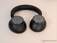 EarFun Wave Pro X en color negro.