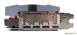 Las conexiones externas del MSI GeForce RTX 3090 Suprim X