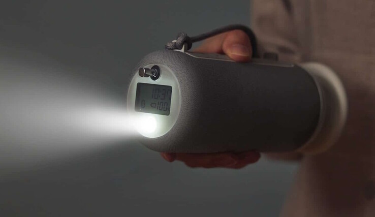 El Crankspeaker puede utilizarse como linterna bajo la lluvia gracias a su clasificación IP44. (Fuente de la imagen: Rhythm)