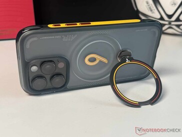 El soporte integrado de 360 grados permite, entre otras cosas, la orientación horizontal...