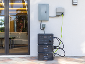 La central eléctrica Bluetti AC300 ya está disponible a 1.499 dólares gracias al programa de Incentivos de Energía Limpia de Bluetti (Fuente de la imagen: Bluetti)