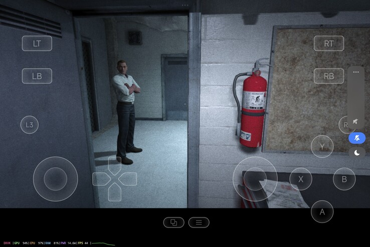 En la superposición dentro del juego, abajo a la izquierda, se puede ver que Outlast puede alcanzar más de 40 FPS. (Captura de pantalla: Marc Zander, Notebookcheck)