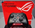 El mando inalámbrico Xbox ROG Raikiri II expuesto en la Gamescom. (Fuente de la imagen: Asus ROG)