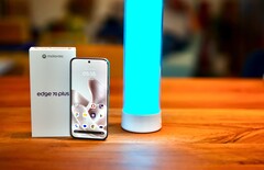 El Motorola Edge 70 Plus tiene mucho que ofrecer, pero también recibe críticas.