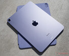 Apple se espera que ofrezca el iPad Air en dos tamaños como la serie iPad Pro, en la imagen el iPad Air actual. (Fuente de la imagen: Notebookcheck)