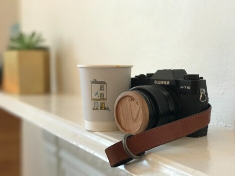 La Fujifilm X-T10 es perfecta para cualquier lugar de moda. (Fuente de la imagen: Austin Park en Unsplash)