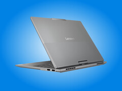 A primera vista, el ThinkBook Plus G7 Auto Twist parece un portátil normal.