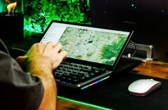 Aura Displays integra una pantalla táctil de 13 pulgadas en un teclado mecánico (Fuente de la imagen: Aura Displays)