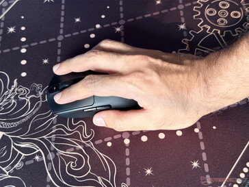 Agarre de palma con el Akko Dash Ultra