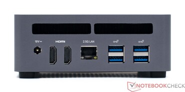 Parte trasera: DC 19V, 2x HDMI 2.1, RJ45 2.5G, 4x USB3.2 Gen2 Tipo-A