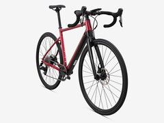 La bicicleta eléctrica de carretera Van Rysel E-EDR AF pesa unos 14 kg (~31 lbs) (Fuente de la imagen: Decathlon)