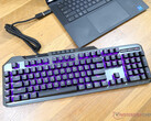 Cooler Master dice que su teclado MK850 IR puede hacer que tus mandos de Playstation y XBox queden obsoletos