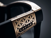 Las nuevas gafas «Odyssey» de Caviar están disponibles en dorado o plateado.