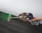 El nuevo Dyson V15 Detect utiliza el láser para limpiar la casa en profundidad. (Fuente de la imagen: Dyson)