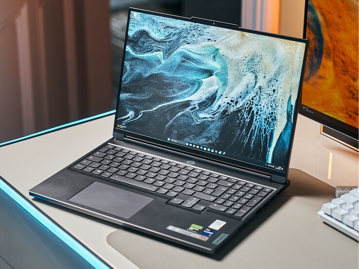 Lenovo Legion Slim 7 16