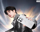 El teléfono para juegos 2026 Legion Y70 contará con el Snapdragon 8 Gen 5 no Elite. En la imagen: una foto promocional del smartphone en color blanco.