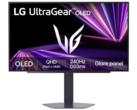 El LG UltraGear 27GX704A (en la imagen) viene con un panel OLED brillante. (Fuente de la imagen: LG Japón)