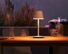 La lámpara de mesa portátil Philips Hue Go tiene hasta 370 lúmenes de brillo. (Fuente de la imagen: Signify )