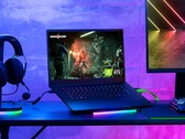 El Blade 15 (2023) está disponible en dos configuraciones en su lanzamiento. (Fuente de la imagen: Razer)