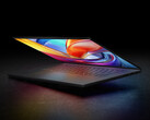 Asus ha incorporado un trackpad háptico y un teclado con un recorrido de teclas de 1,7 mm.