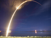 No hay Falcon 9, pero así es más o menos como PACE vuela al espacio. (Fuente: pixabay/SpaceX-Imagery)