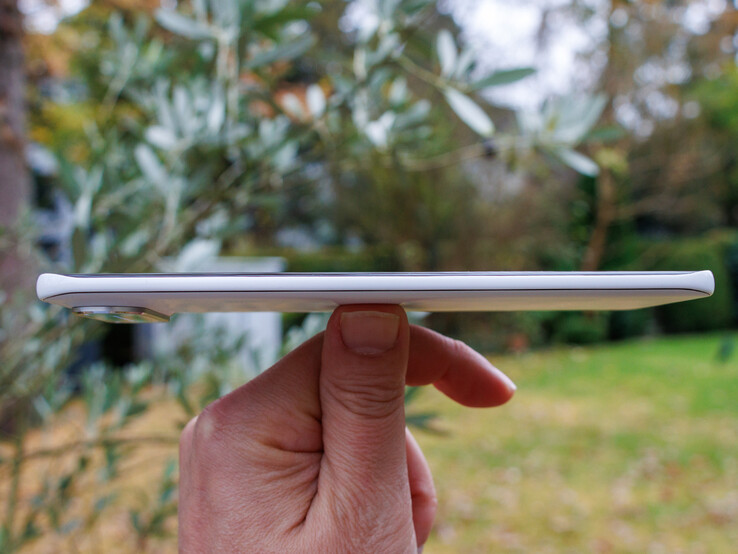 Tecno Slim 5G (Fuente de la imagen: Daniel Schmidt)