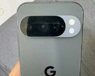 Google no organizará un nuevo evento Pixel Superfans este mes después de todo, supuesto Pixel 10 Pro fotografiado. (Fuente de la imagen: Mystic Leaks)